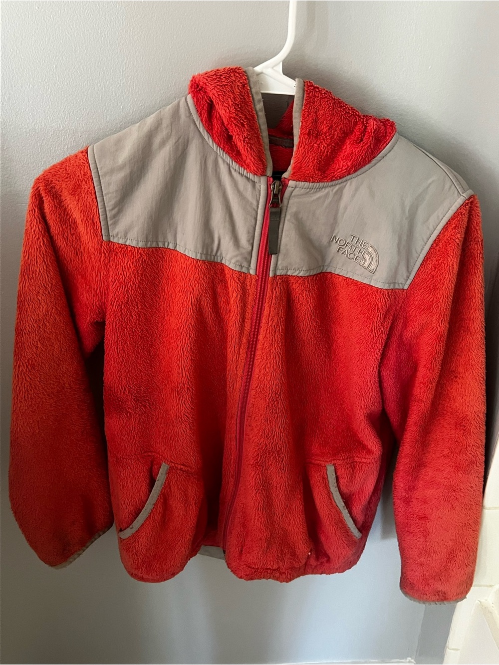 The North Face Kids' pink Fleece Puffer Jacket with Gray Yoke